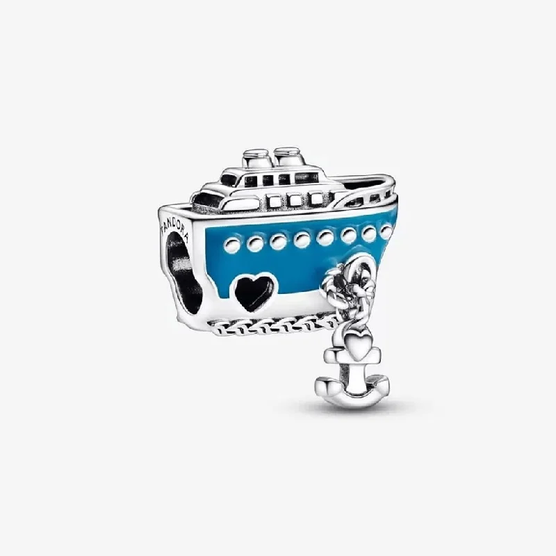 PANDORA : Anchored Cruise Ship Charm