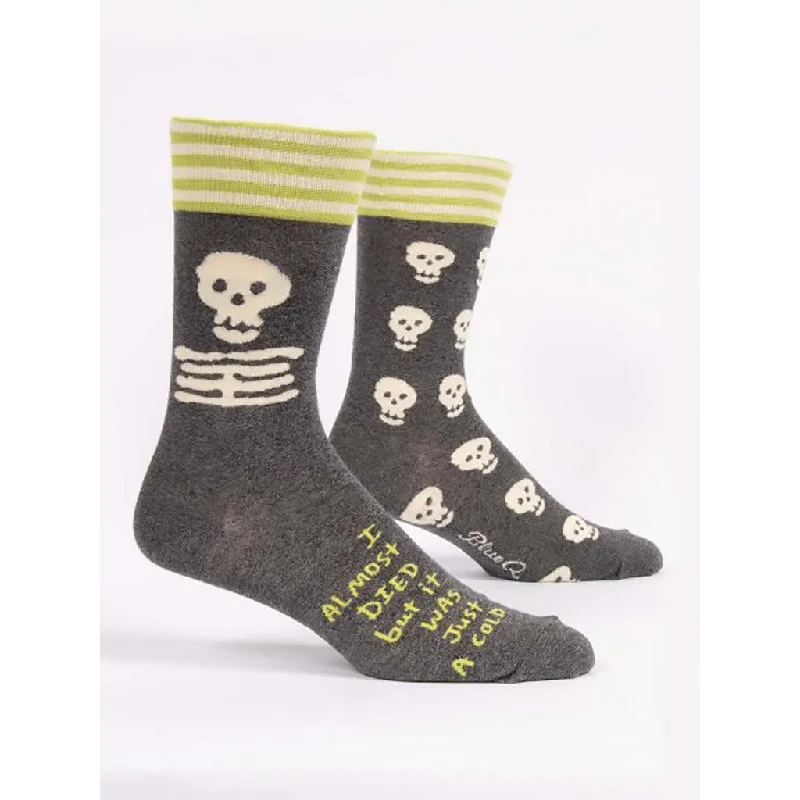 Blue Q : Men's Crew Socks - "I Almost Died But it was Just a Cold"