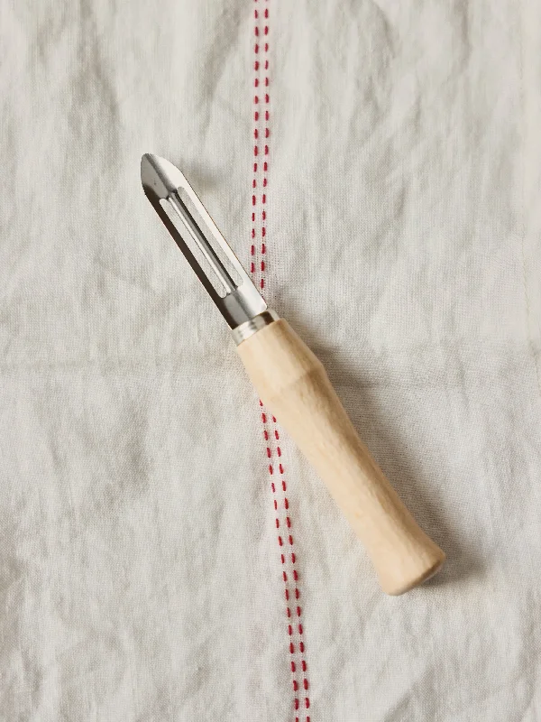 Vegetable Peeler with Beechwood Handle